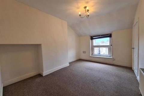 Flat 4, Towering House Cheltenham Mount, Harrogate, HG1 1DW