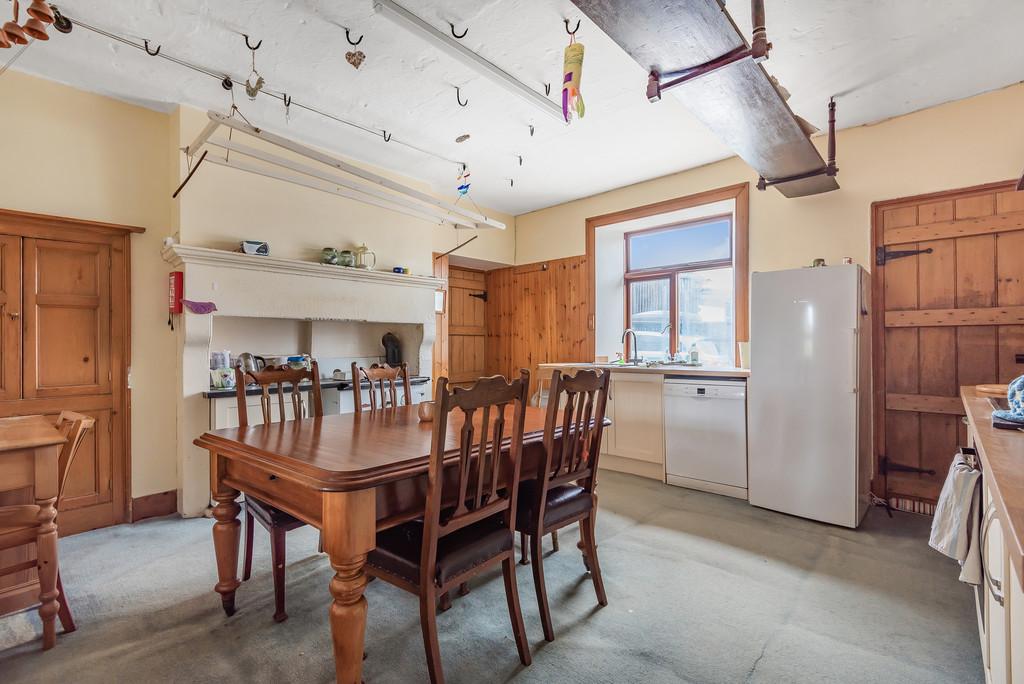 Breakfast Room