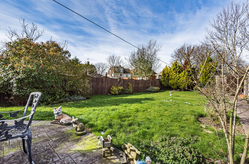 Avery Hill Road, London, SE9 3 bed semi-detached bungalow - £500,000