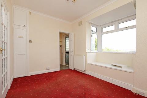 21 Hollythorpe Crescent, Sheffield, S8 9NA