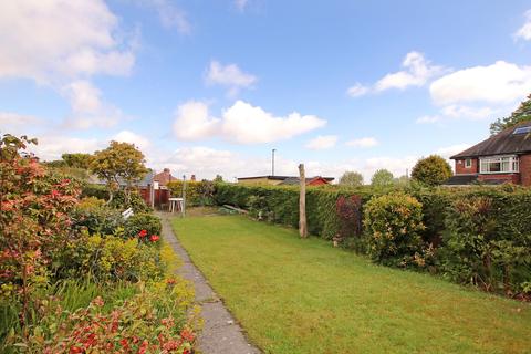 21 Hollythorpe Crescent, Sheffield, S8 9NA
