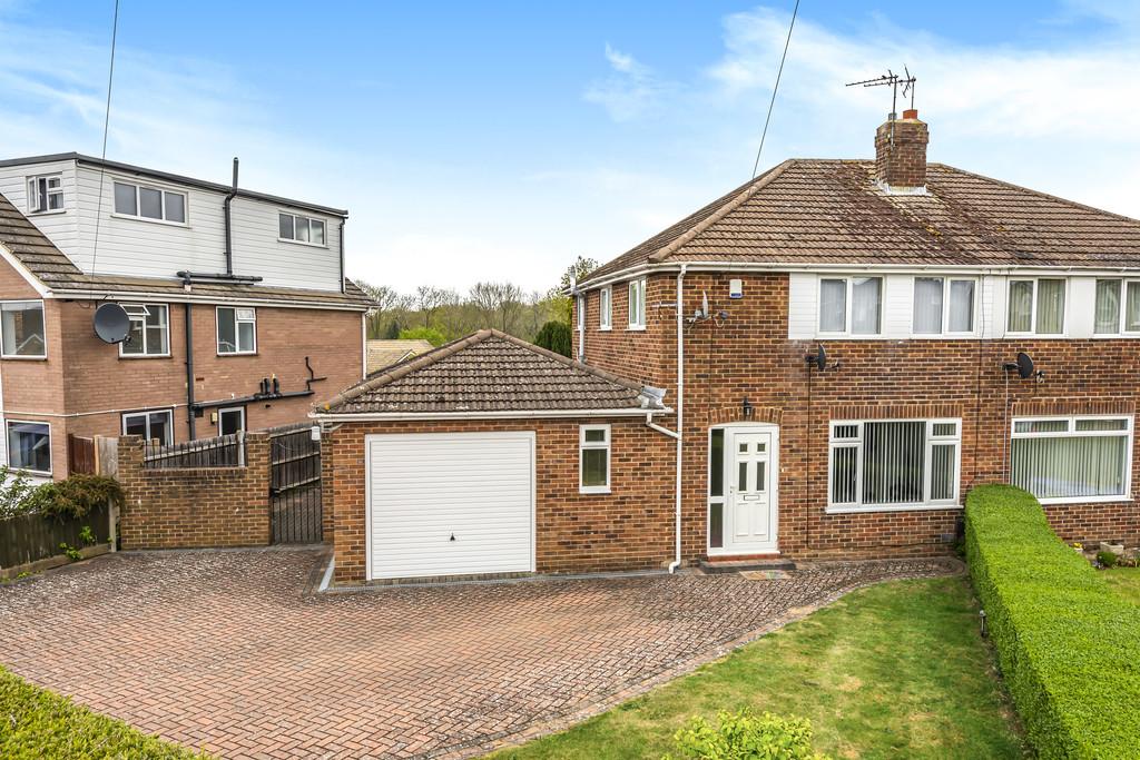 Garden Close, Maidstone 3 bed semidetached house £400,000