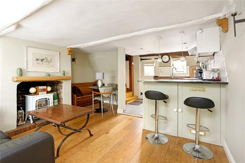 23 Wycombe End, Beaconsfield, HP9 1LZ