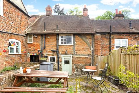 23 Wycombe End, Beaconsfield, HP9 1LZ