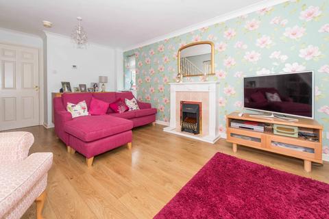 25 Nash Close, Sutton, SM1 3TL