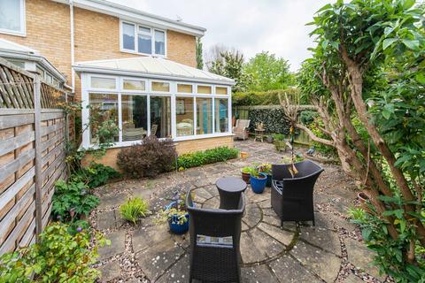 25 Nash Close, Sutton, SM1 3TL