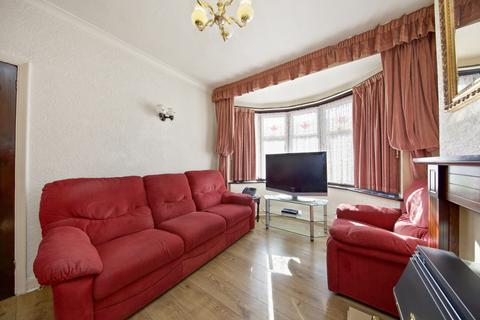6 Wharncliffe Drive, Southall, UB1 3EP