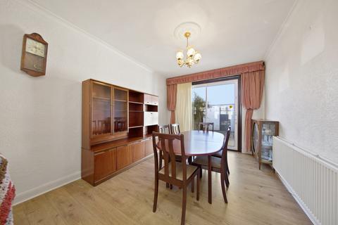 6 Wharncliffe Drive, Southall, UB1 3EP