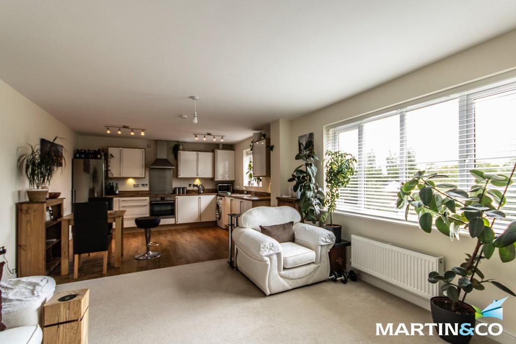 Apartment in Birmingham, West Midlands - View 4