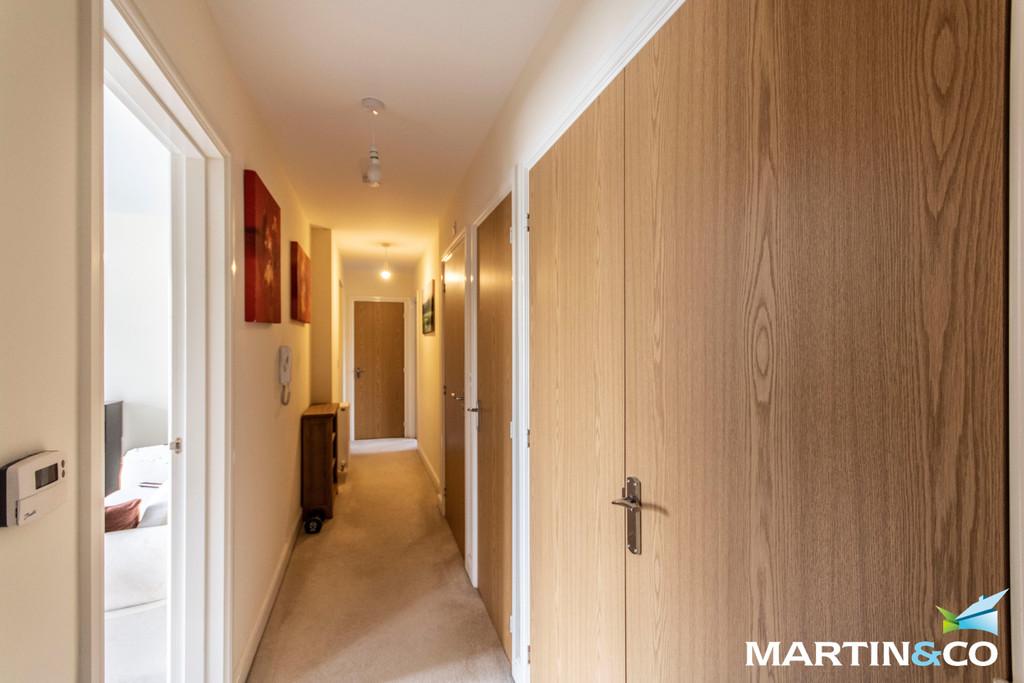 Apartment in Birmingham, West Midlands - More