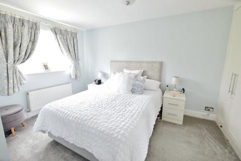 21 Stapleton Road, Orpington, BR6 9TL