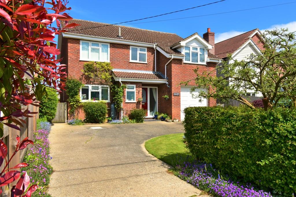 Bakers Road, Belchamp St. Paul CO10 7DG 4 bed detached house £525,000