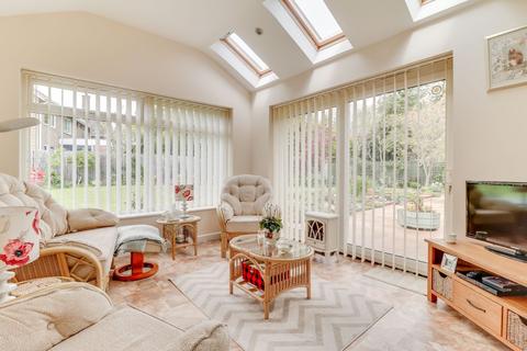 14 White House Way, Solihull, B91 1SE