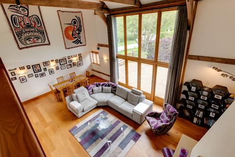 Tadgells Barn Carters Green, Matching, Harlow, CM17 0NX