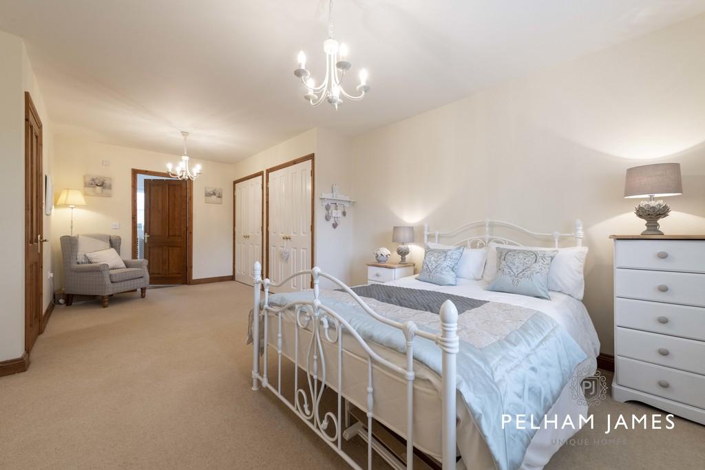 Guest room with en suite