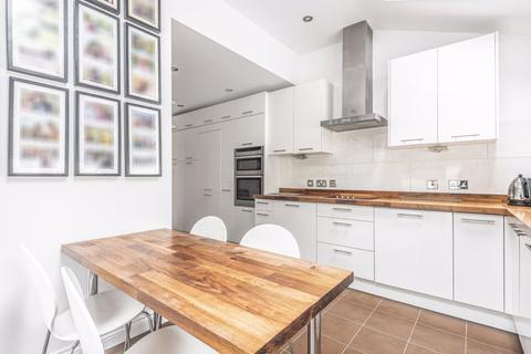 44 Cliff End, Purley, CR8 1BN