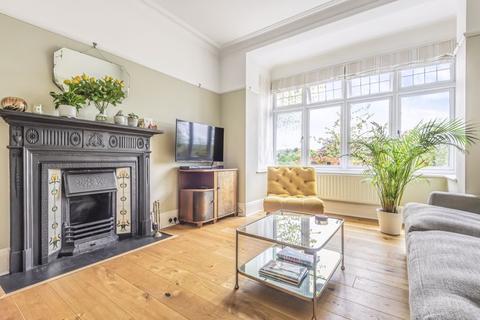 44 Cliff End, Purley, CR8 1BN