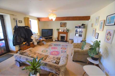 Talerddig Nantyfallen, Bow Street, SY24 5AY