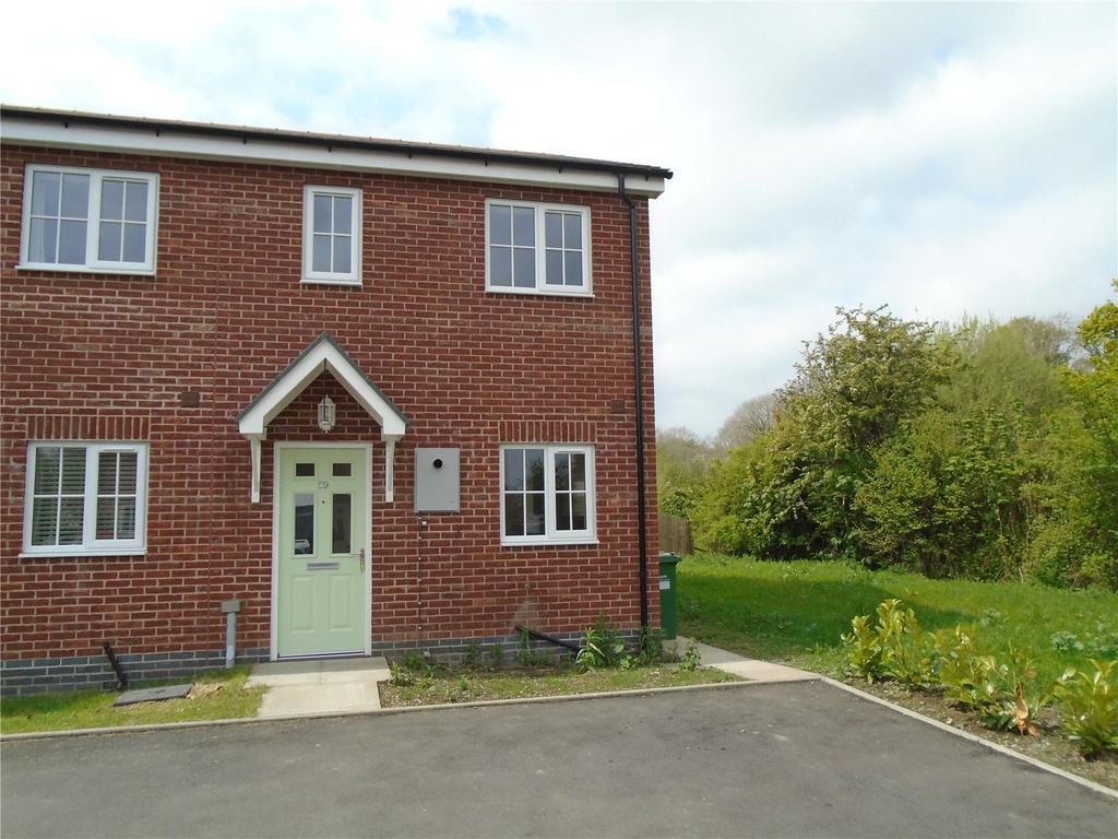 Barley Meadows, Llanymynech, SY22 2 bed end of terrace house £550 pcm