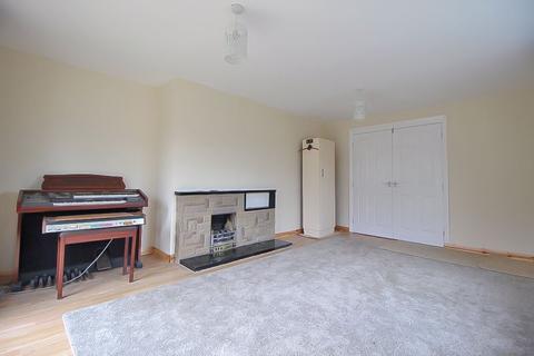93 Cotwall End Road, Dudley, DY3 3EL