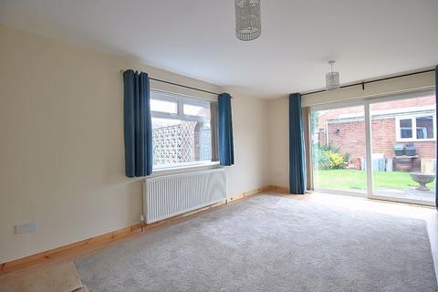 93 Cotwall End Road, Dudley, DY3 3EL