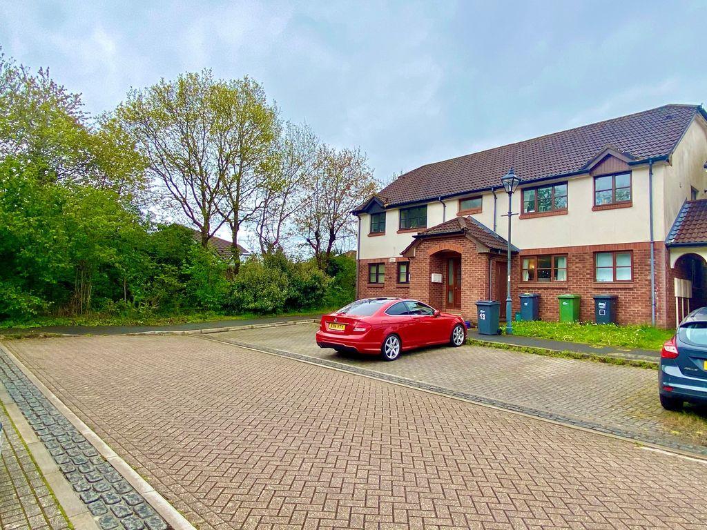 Roundswell, Barnstaple 2 bed flat for sale £150,000