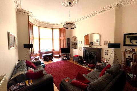 12 Hayburn Crescent, Glasgow, G11 5AX