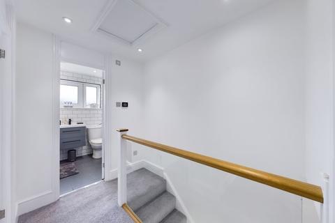 18 Arkley Road, Hemel Hempstead, HP2 7JT