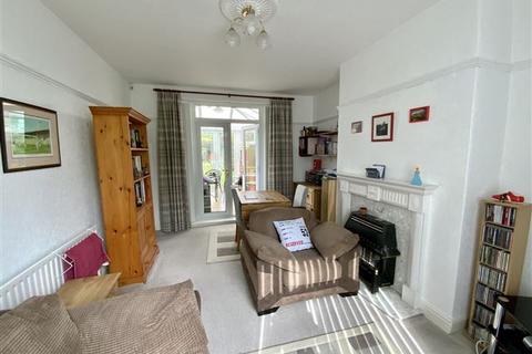 306 Hall Road, Sheffield, S9 4AG