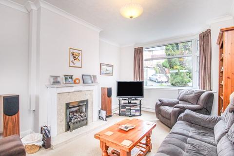 3 Bourne Place, Leek, ST13 8LS