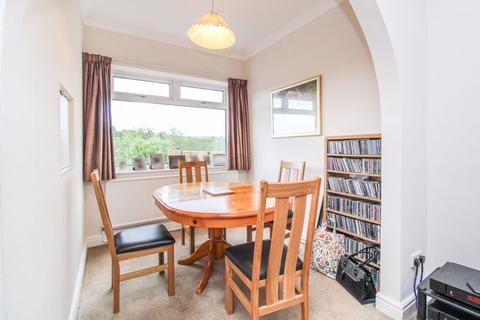 3 Bourne Place, Leek, ST13 8LS