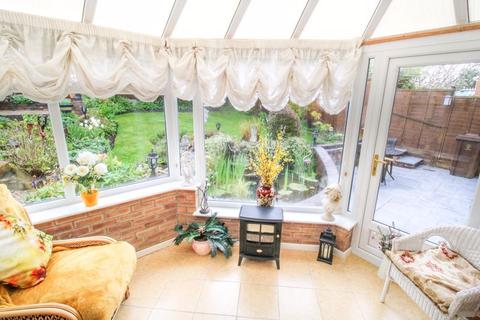 15 Milltown Way, Leek, ST13 5SZ
