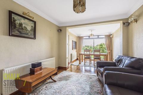 177 Warren Drive, Hornchurch, RM12 4QU