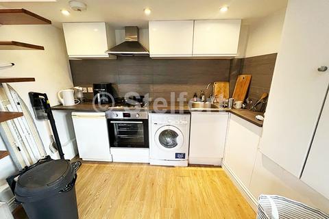 undefined, Junction Road, London N19