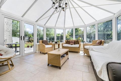 1 Castle Close, Flax Bourton, Bristol, BS48 3RG