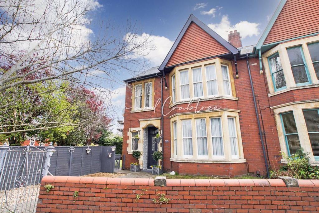 Greenfield Avenue, Cardiff 3 bed semidetached house £475,000