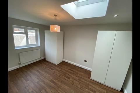 Flat 4, 119 Sutherland Road, Croydon, CR0 3QL