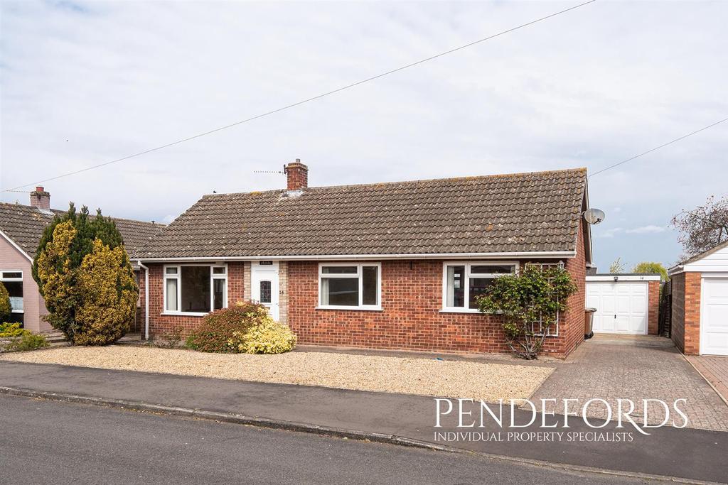 Patricia Avenue, Horstead 3 bed detached bungalow £300,000