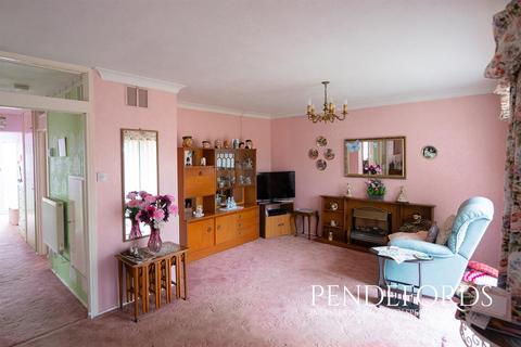 47 Blithemeadow Drive, Norwich, NR7 8PY