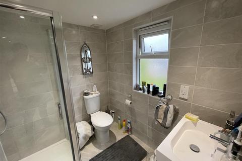 1 Tufton Road, London, E4 8JU