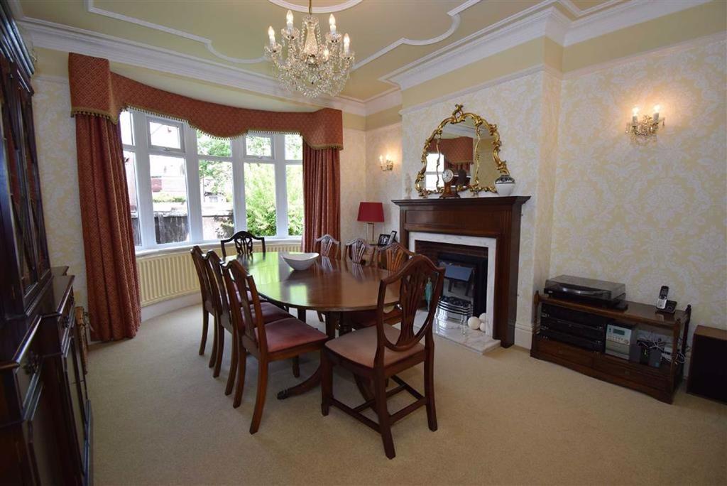 Moore Avenue, South Shields 4 bed semidetached house £399,950