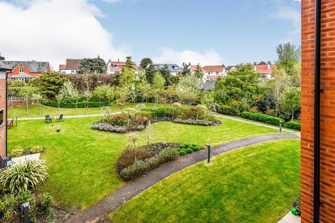 1 bedroom apartment for sale, Brunlees Court, 19-23 Cambridge Road, Southport