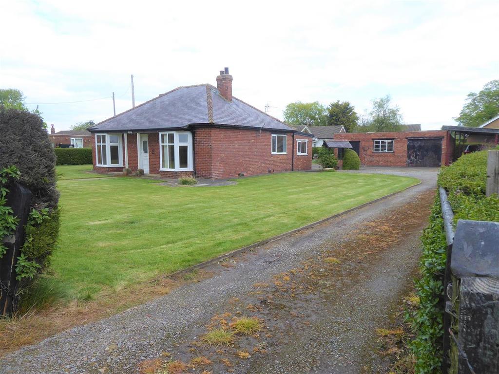 Morton On Swale, Northallerton 2 bed detached bungalow £750 pcm (£173 pw)