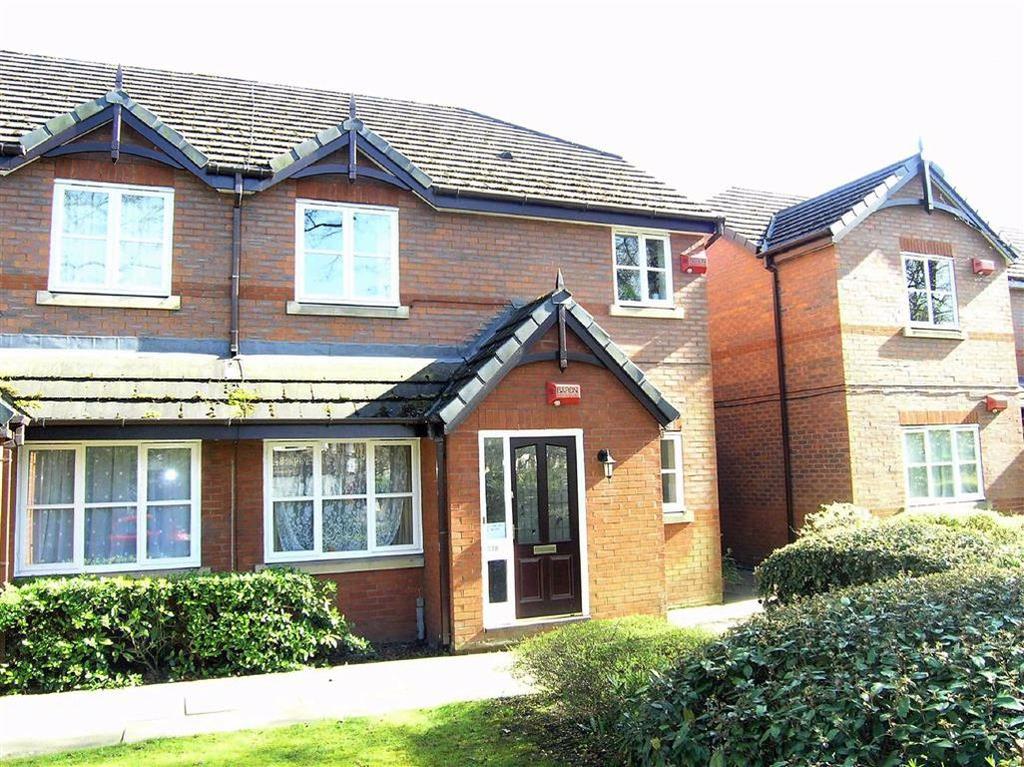 Burton Road, Withington, Manchester, M20 2 bed flat £180,000