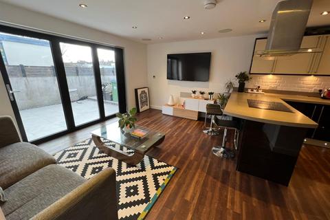 113 Earls Road, Southampton, SO14 6SG