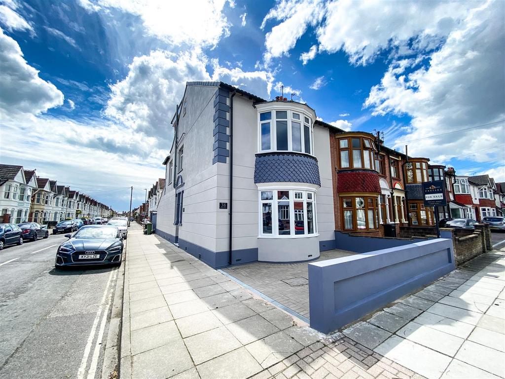 Kirby Road, Portsmouth 5 bed house £425,000