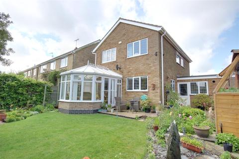17 Mill Rise, Swanland, North Ferriby, HU14 3PN