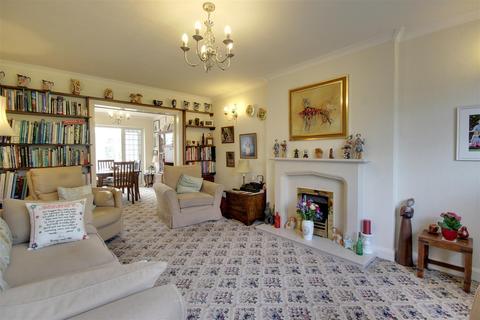 17 Mill Rise, Swanland, North Ferriby, HU14 3PN
