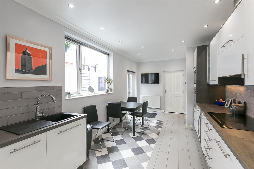 Windsor Terrace, South Gosforth... 4 bed terraced house £375,000