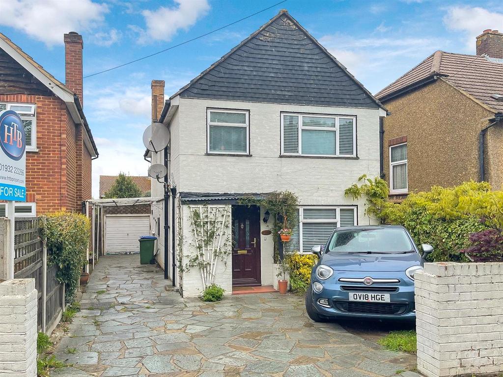 Terrace Road, WaltonOnThames 3 bed detached house £529,950